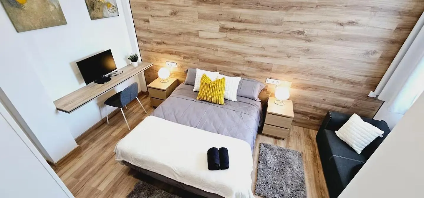 公寓 2 Apartamentos Juntos Ideal Grupos Cerca Barcelona 巴达洛纳