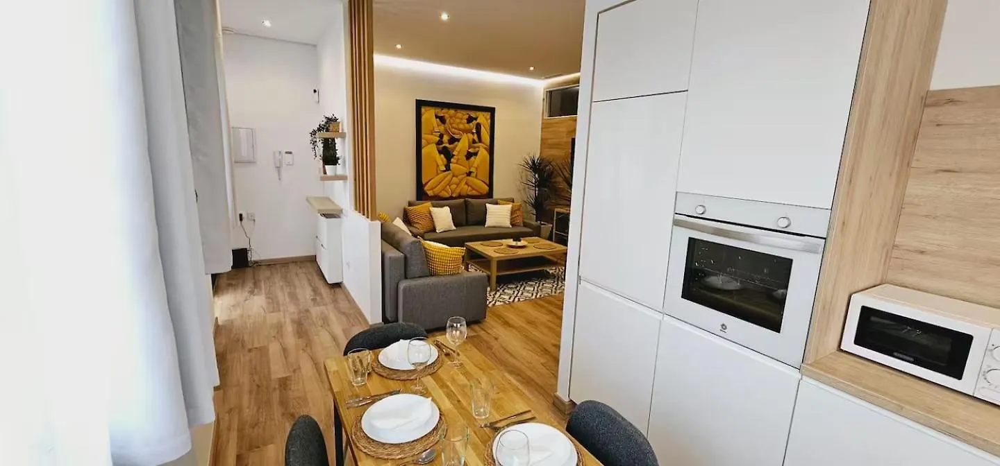 2 Apartamentos Juntos Ideal Grupos Cerca Barcelona 巴达洛纳 0*,  西班牙