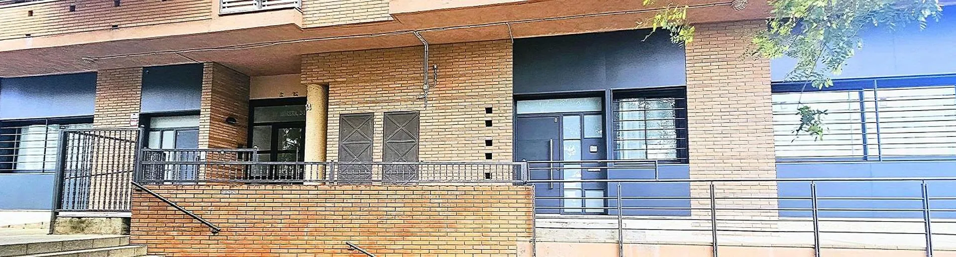 2 Apartamentos Juntos Ideal Grupos Cerca Barcelona 巴达洛纳 0*,